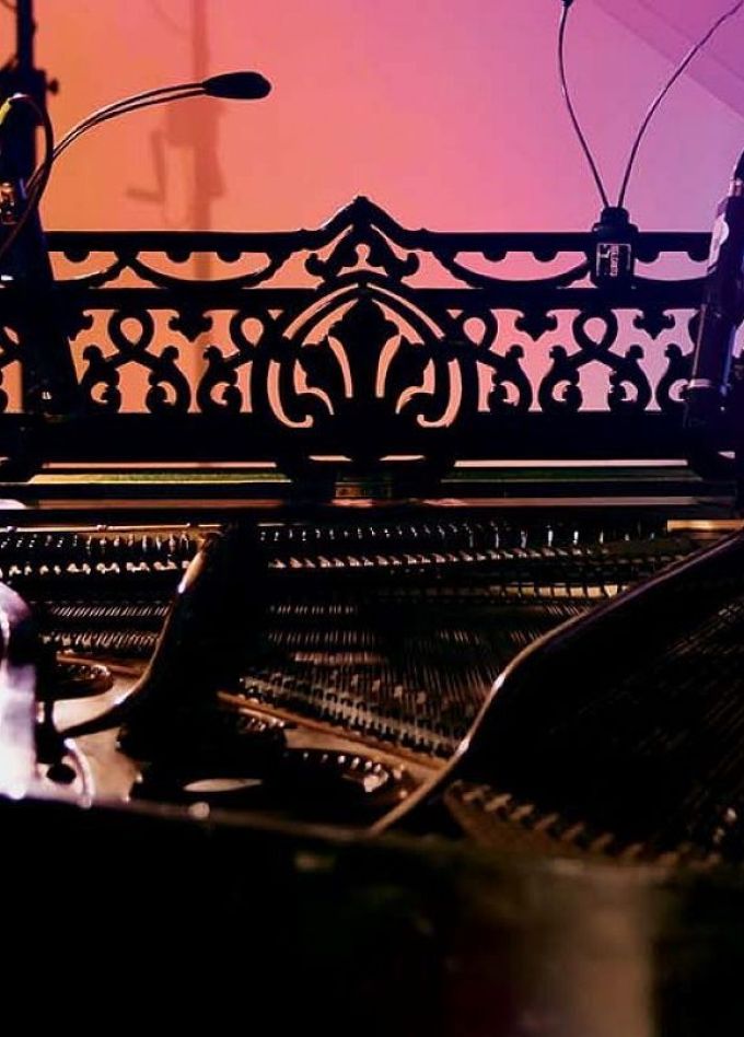 Концерт «New Year Hits. Новогодняя классика и джаз при свечах»