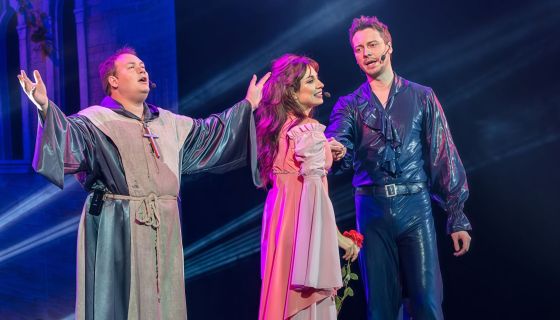 Мюзикл-шоу «Нотр-Дам де Пари» и «Ромео и Джульетта»