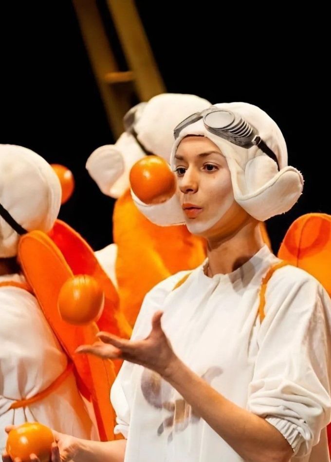 Спектакль «Мандариновый ангел»