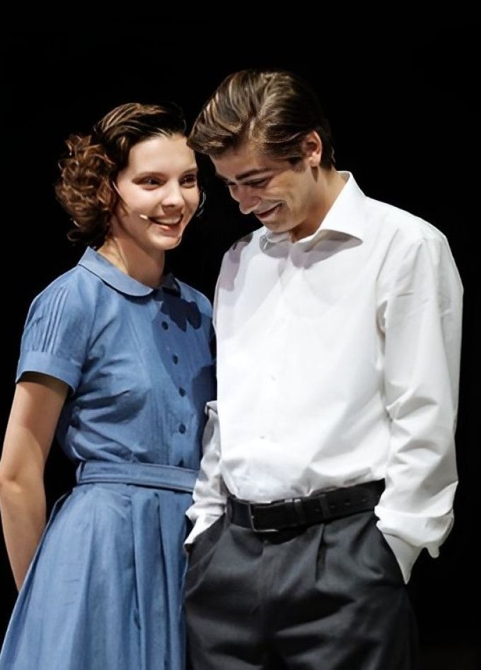 Спектакль «Слава. Молодость»