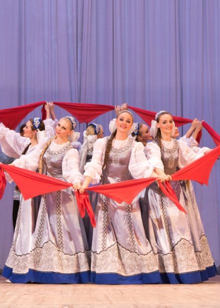 Хореографический ансамбль «Берёзка»