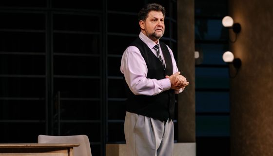 Спектакль «Идеальный расчёт»