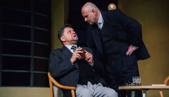 Спектакль «Идеальный расчёт»