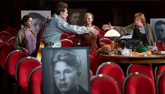 Спектакль «Московский хор»