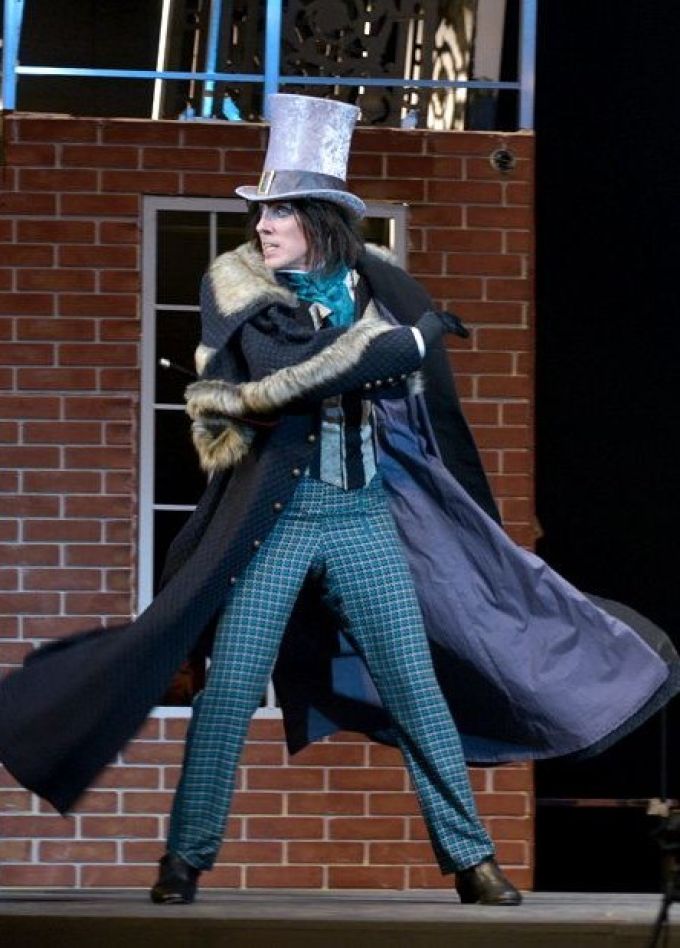 Мюзикл «Жизнь и необыкновенные приключения Оливера Твиста»