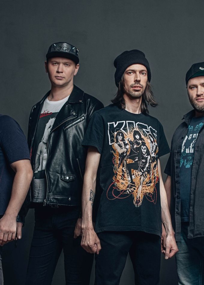 Не менее пяти оборотов