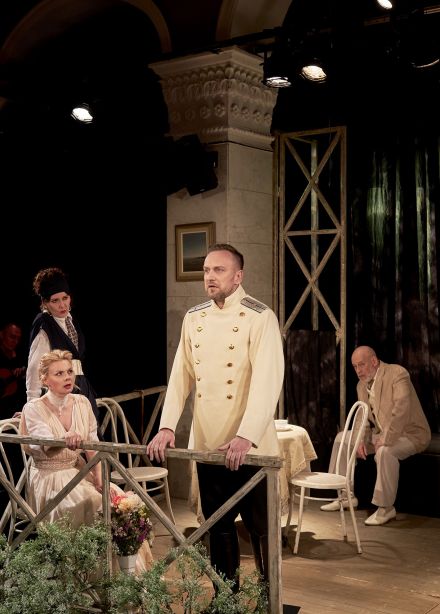 Снился мне сад...