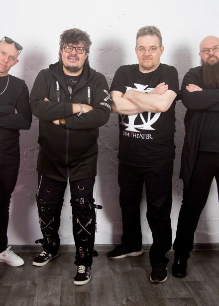 Ананасов и Ко