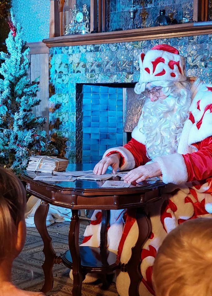 Дед Мороз меняет профессию