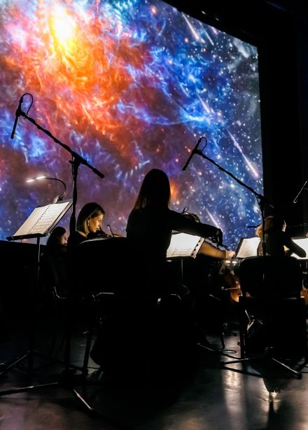 Вселенная неоклассики