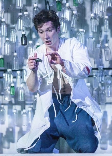 Спектакль «Морфий»