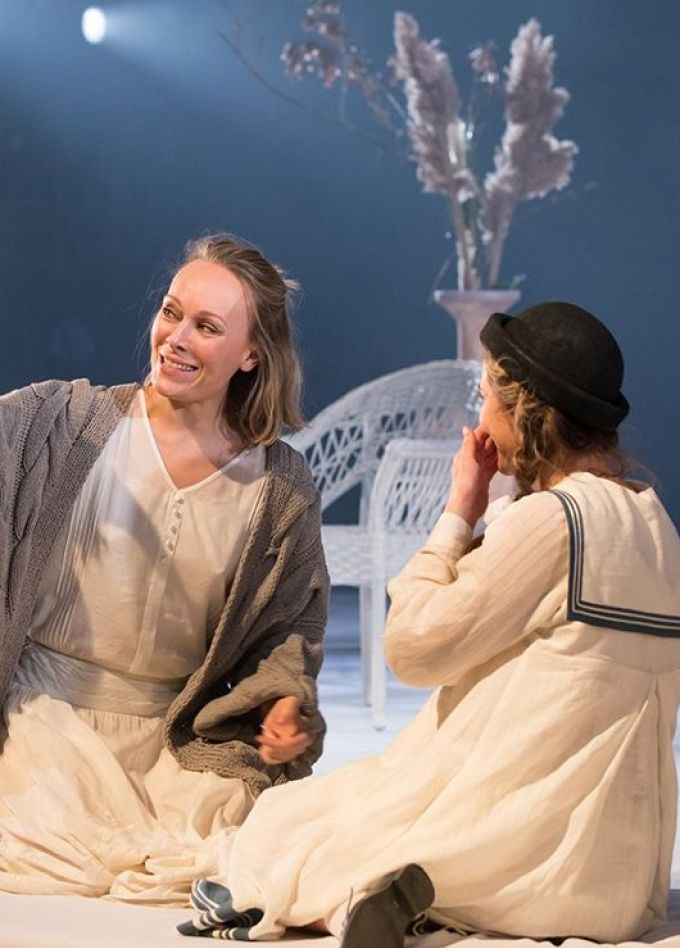 Спектакль «Месяц в деревне»