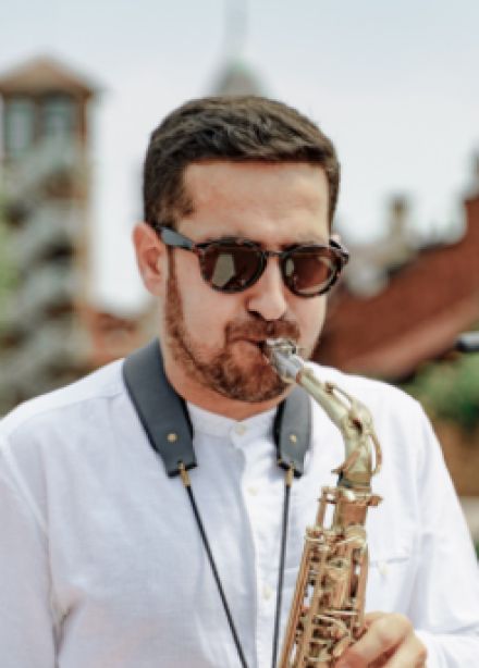 Овагем Султанян