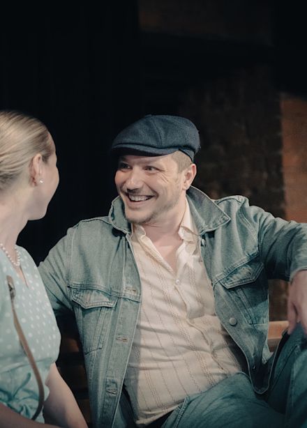 Дура ненормальная