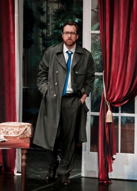 Спектакль «Вне подозрения»