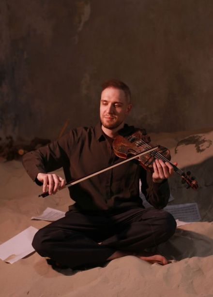 Александр Демидов