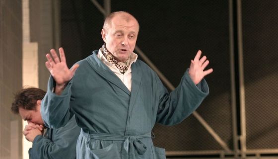 Спектакль «Пролетая над гнездом кукушки»