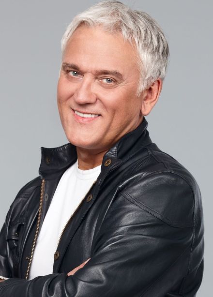 Александр Маршал