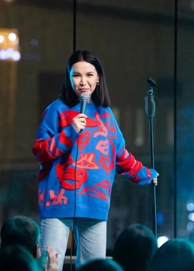 Сауле Юсупова. Стендап