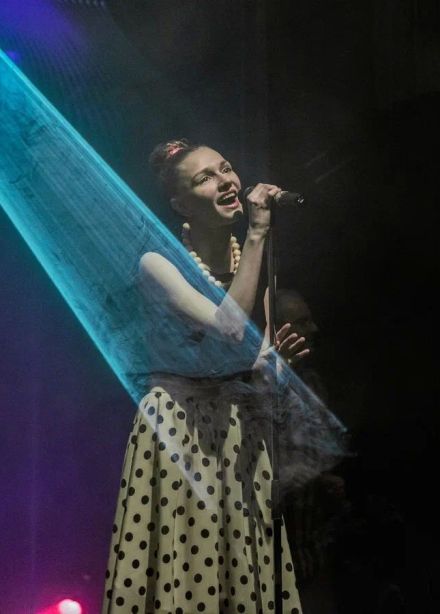 Спектакль «Мой адрес — Контакт.ru»