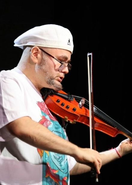 Феликс Лахути & Universalove