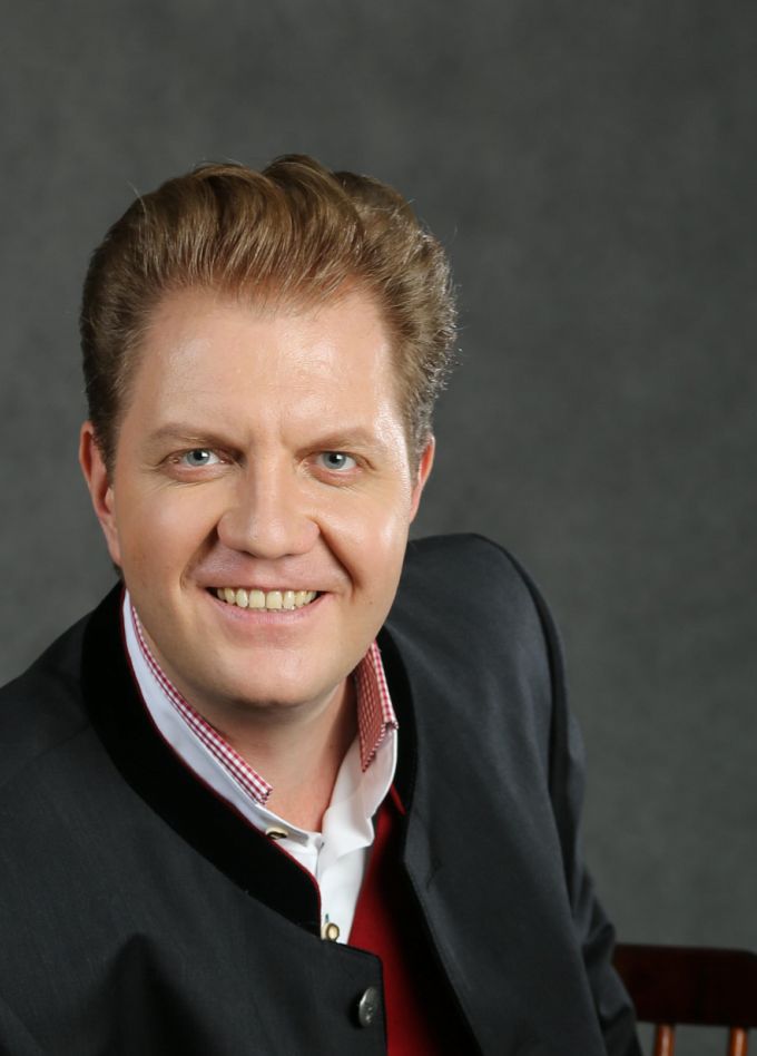 При свечах. Арии, песни, романсы