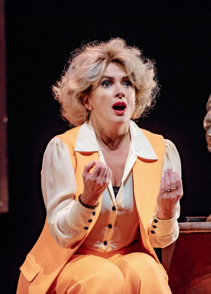 Спектакль «Ищу мужа»