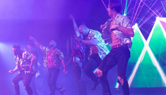 Шоу «Повелители дождя»