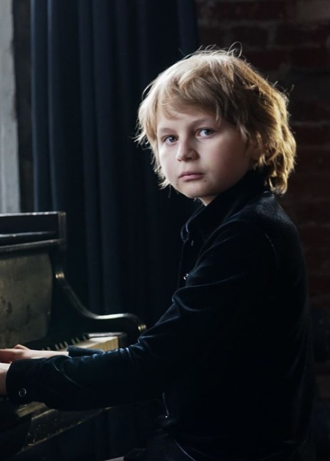 Елисей Мысин