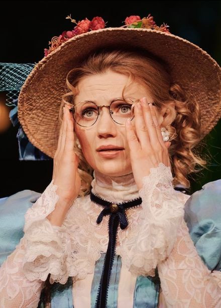 Спектакль «Тётка Чарлея»