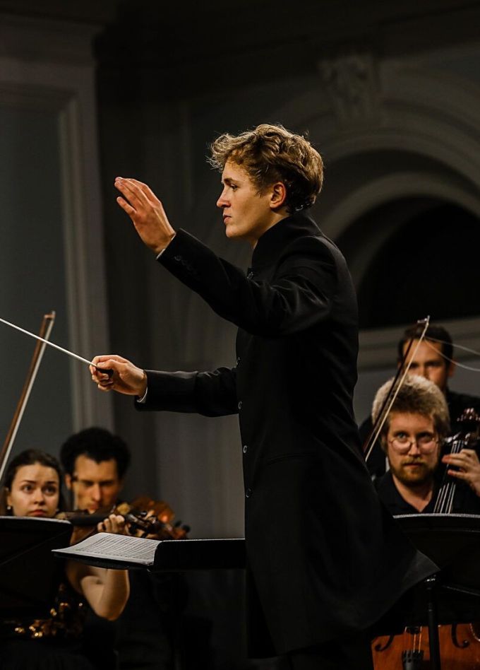 Концерт «Музыка при свечах. Маленькая ночная серенада»