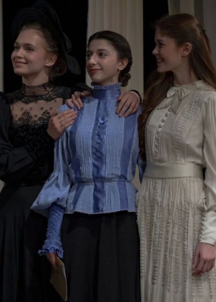 Спектакль «Три сестры»