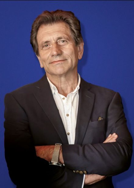 Евгений Князев. Дом из стихов