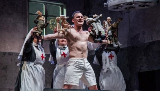 Спектакль «Записки юного врача»