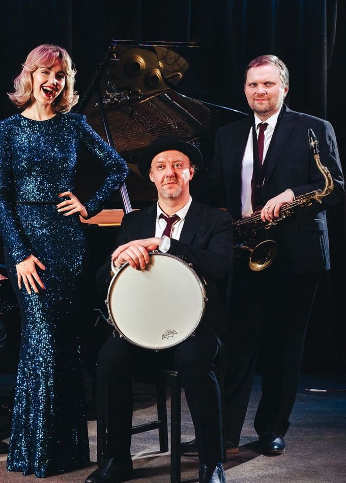 Анастасия Лютова & The Big Band. Дни джаза и роз