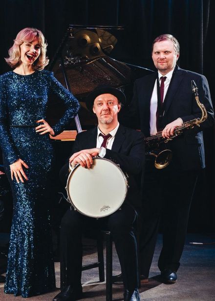 Анастасия Лютова & The Big Band. Дни джаза и роз