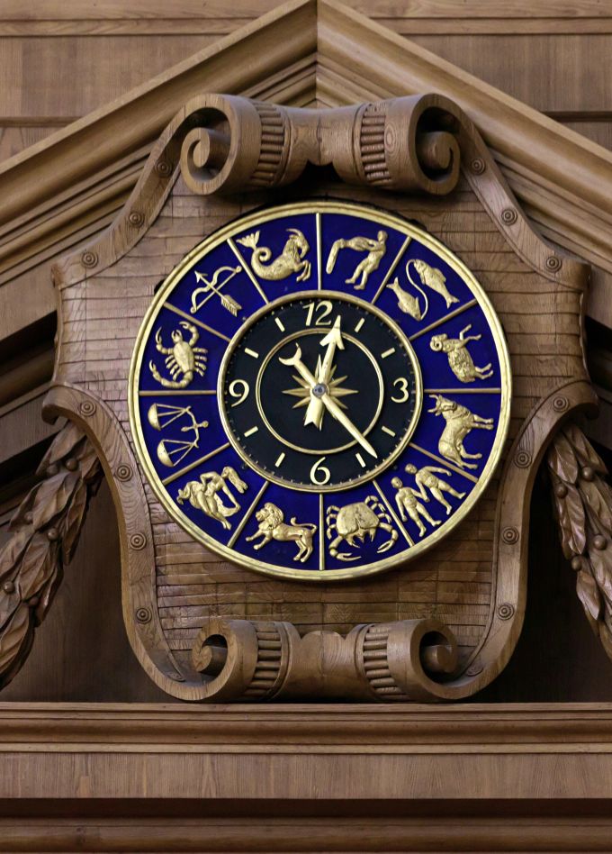 Ночной билет в библиотеку