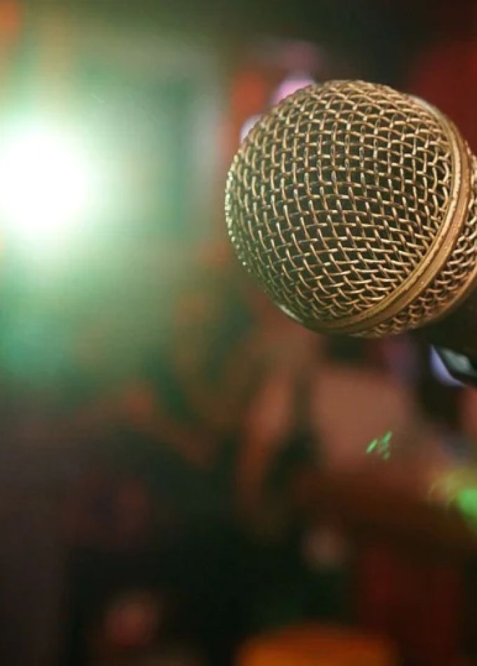 Концерт для актёра с оркестром