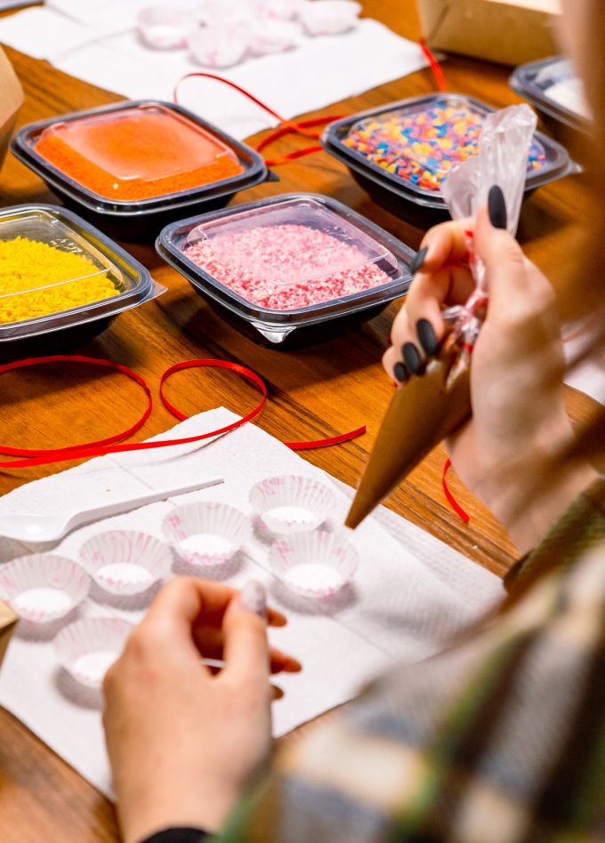 Шоколадные конфеты ручной работы