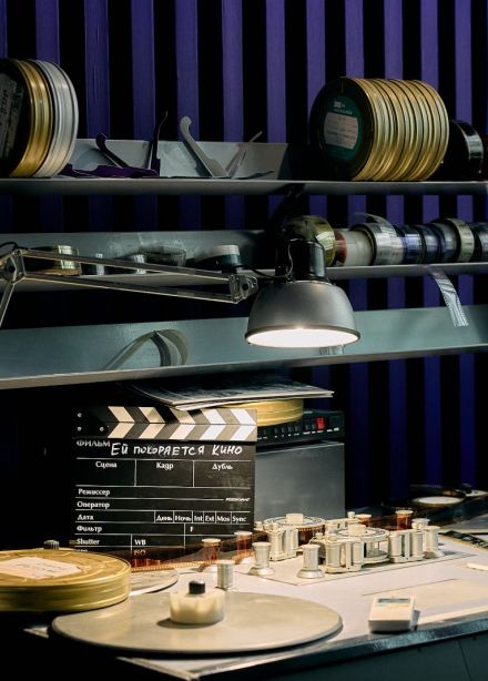 Ей покоряется кино