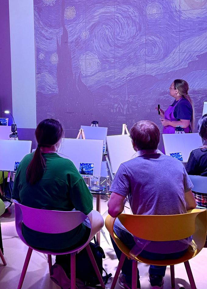 Густав Климт — Поцелуй. Картина с золотой поталью