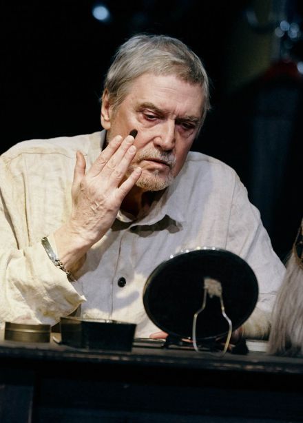 Лир во время чумы