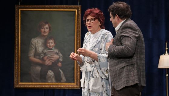 Спектакль «Шесть блюд из одной курицы»