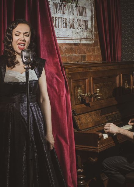 Кошка на раскалённой крыше