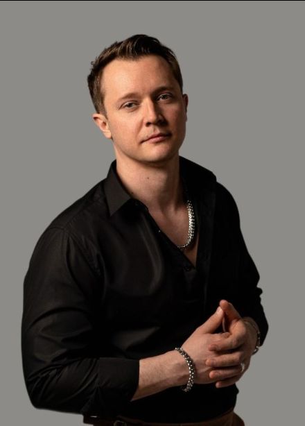 Александр Волкодав