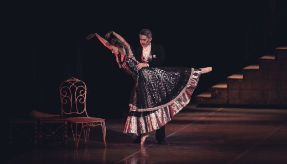 Балет «Дама с камелиями»