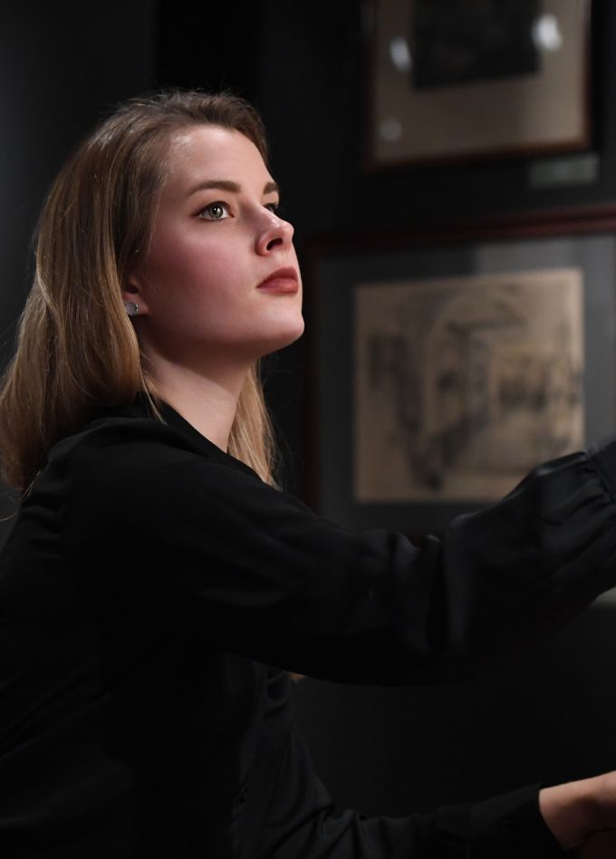 Портрет в технике многослойной акварельной живописи