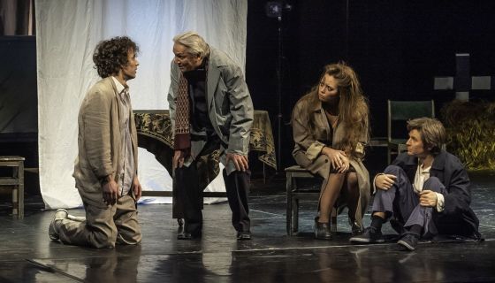 Спектакль «Свидание в предместье»