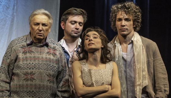 Спектакль «Свидание в предместье»