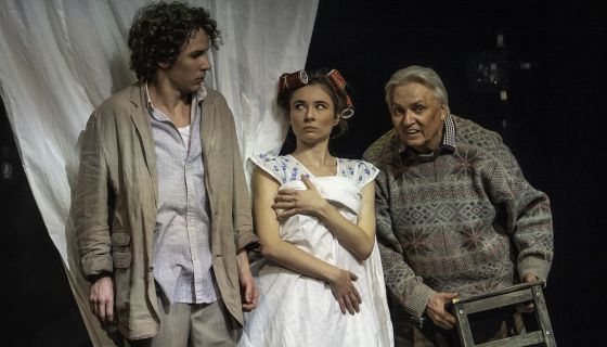 Спектакль «Свидание в предместье»